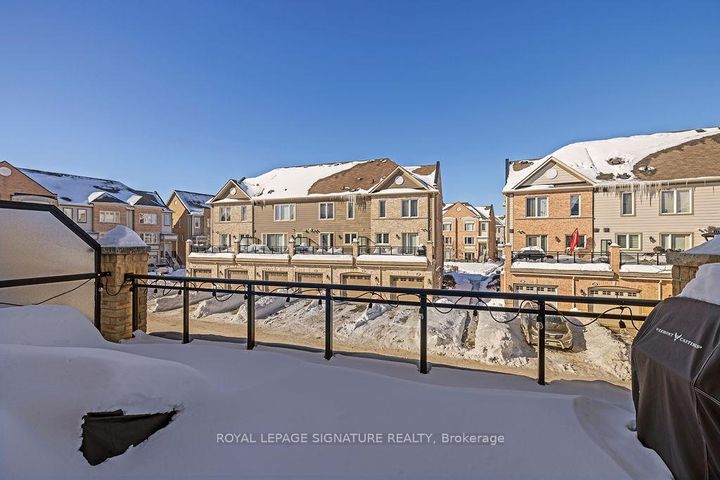 Photo 31 at 1 - 3025 Destination Drive, Churchill Meadows, Mississauga