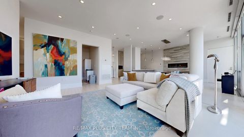 Photo 4 at 1305 - 39 Queens Quay E, Waterfront Communities C8, Toronto