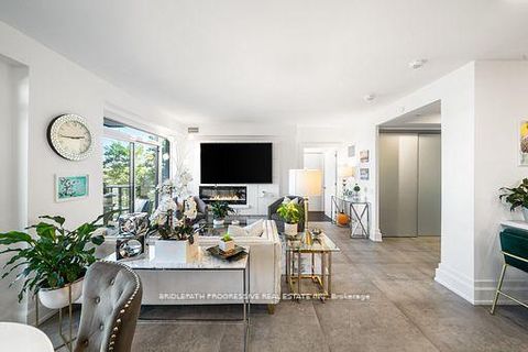 Photo 19 at 303 - 3 Southvale Drive, Leaside, Toronto