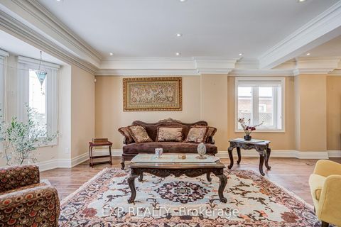 Photo 3 at 11 Bellvare Crescent, Maryvale, Toronto