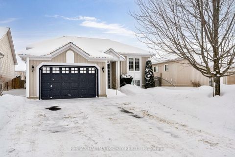 Photo 1 at 204 Forest Crescent, Stayner, Clearview