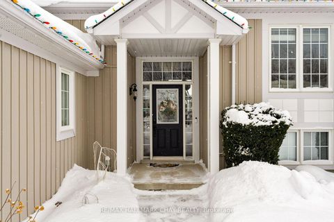 Photo 2 at 204 Forest Crescent, Stayner, Clearview