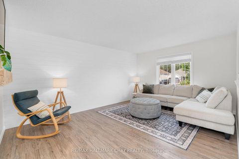 Photo 6 at 204 Forest Crescent, Stayner, Clearview