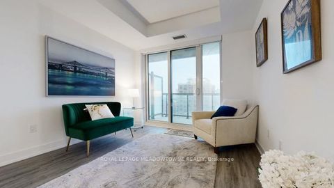 Photo 5 at 1439 - 20 Inn On The Park Drive, Don Mills, Toronto