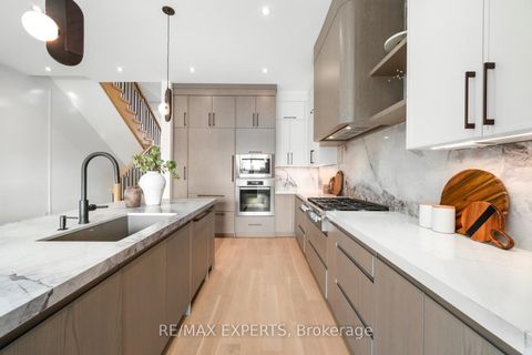 Photo 14 at 15 Holland Park Avenue, Oakwood Village, Toronto