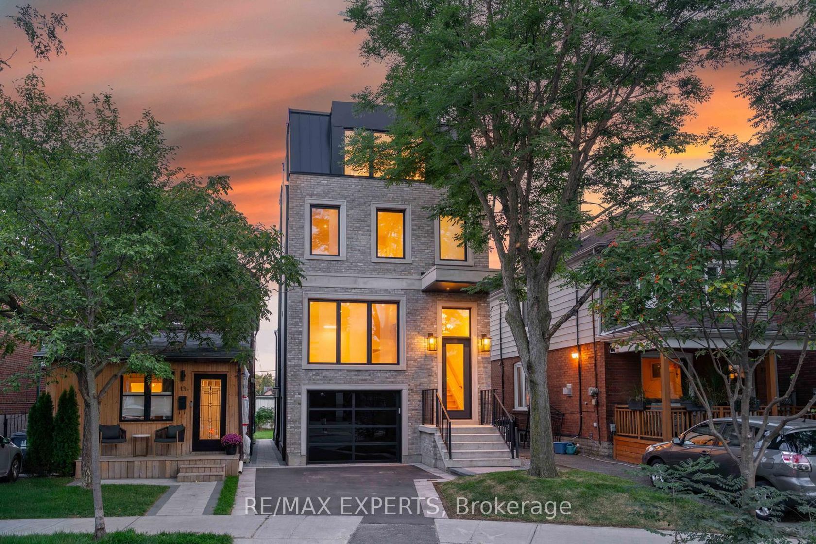 15 Holland Park Avenue, Oakwood Village, Toronto 