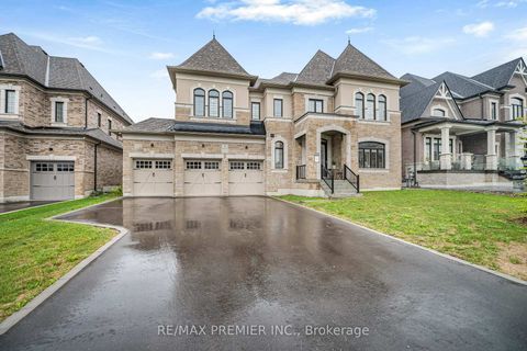 Photo 1 at 30 Enclave Court, Kleinburg, Vaughan