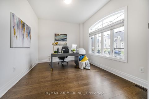 Photo 5 at 30 Enclave Court, Kleinburg, Vaughan