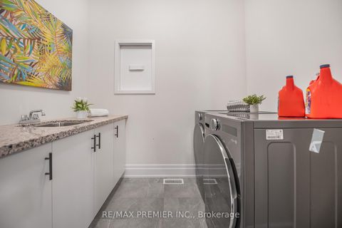 Photo 42 at 30 Enclave Court, Kleinburg, Vaughan