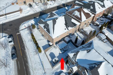 Photo 4 at 379 Old Colony Road, Oak Ridges Lake Wilcox, Richmond Hill