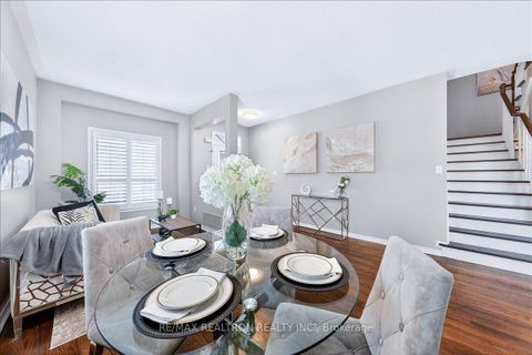 Photo 9 at 379 Old Colony Road, Oak Ridges Lake Wilcox, Richmond Hill