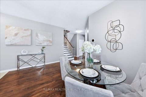 Photo 13 at 379 Old Colony Road, Oak Ridges Lake Wilcox, Richmond Hill