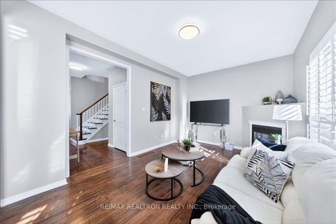 Photo 24 at 379 Old Colony Road, Oak Ridges Lake Wilcox, Richmond Hill