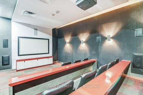 Photo 23 at 414 - 560 Front Street W, Waterfront Communities C1, Toronto