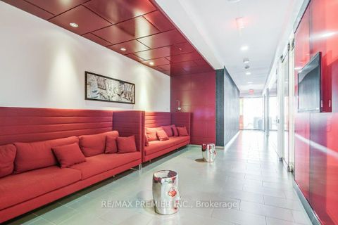 Photo 27 at 414 - 560 Front Street W, Waterfront Communities C1, Toronto