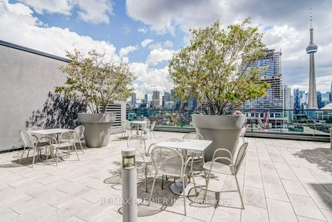 Photo 31 at 414 - 560 Front Street W, Waterfront Communities C1, Toronto