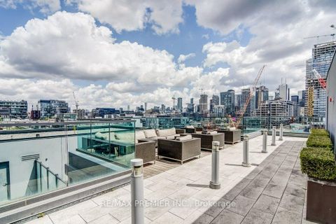 Photo 32 at 414 - 560 Front Street W, Waterfront Communities C1, Toronto