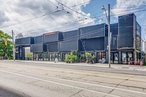 Photo 43 at 414 - 560 Front Street W, Waterfront Communities C1, Toronto