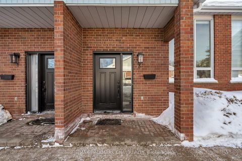 Photo 1 at 3 - 355 Blake Street, North Shore, Barrie
