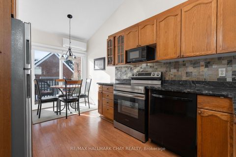 Photo 7 at 3 - 355 Blake Street, North Shore, Barrie