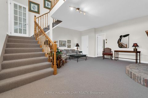 Photo 13 at 3 - 355 Blake Street, North Shore, Barrie