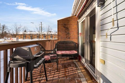 Photo 20 at 3 - 355 Blake Street, North Shore, Barrie