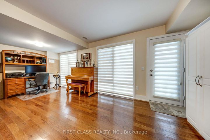 Photo 6 at 4 Allerton Road, Patterson, Vaughan