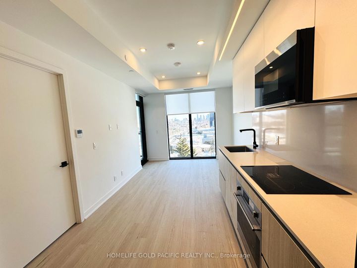 Photo 11 at 917 - 699 Sheppard Avenue E, Bayview Village, Toronto