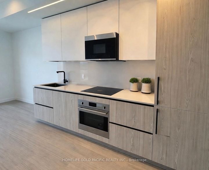 Photo 14 at 917 - 699 Sheppard Avenue E, Bayview Village, Toronto