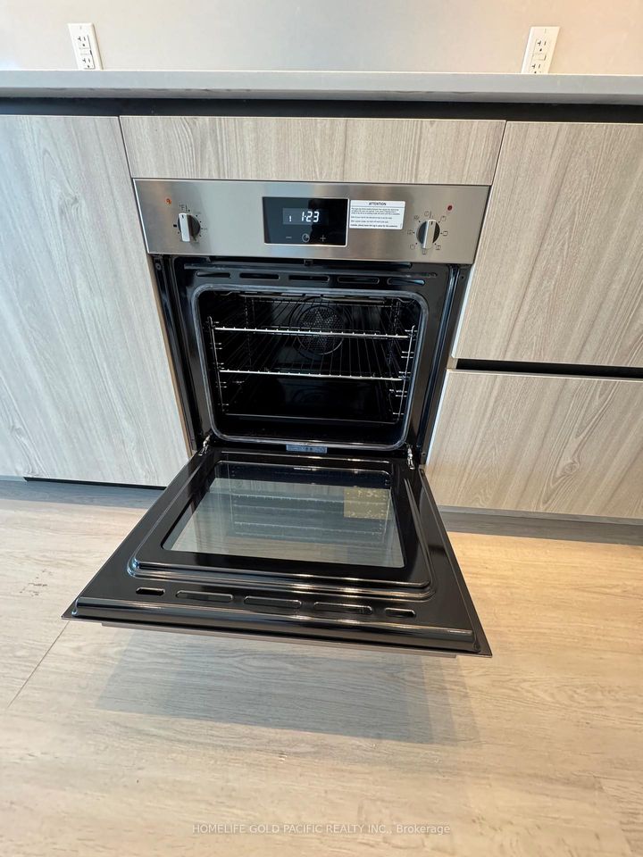 Photo 31 at 917 - 699 Sheppard Avenue E, Bayview Village, Toronto