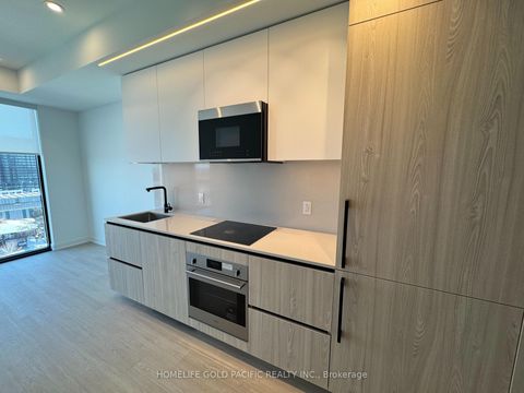Photo 13 at 917 - 699 Sheppard Avenue E, Bayview Village, Toronto