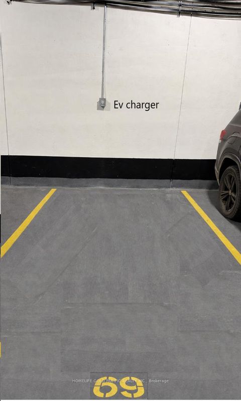 Photo 33 at 917 - 699 Sheppard Avenue E, Bayview Village, Toronto