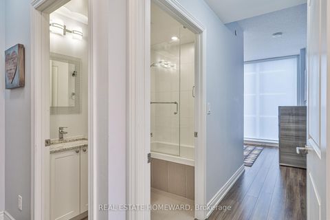 Photo 6 at 911B - 9600 Yonge Street, North Richvale, Richmond Hill
