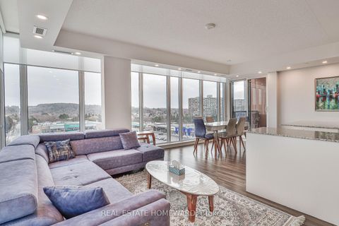 Photo 18 at 911B - 9600 Yonge Street, North Richvale, Richmond Hill