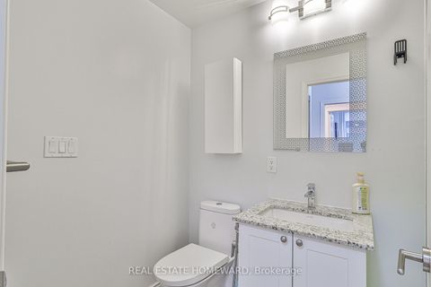 Photo 25 at 911B - 9600 Yonge Street, North Richvale, Richmond Hill