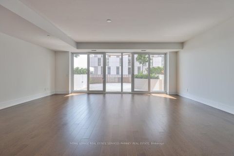 Photo 12 at 214 - 155 Merchants' Wharf, Waterfront Communities C8, Toronto