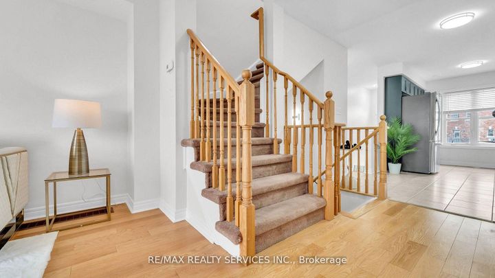 Photo 12 at 16 Soldier Street, Northwest Brampton, Brampton