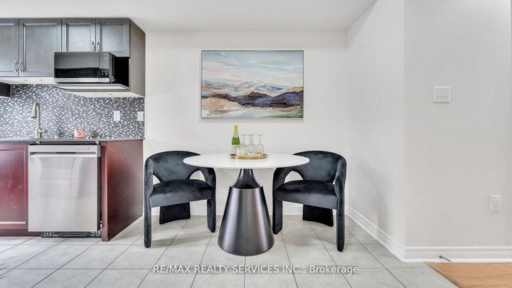 Photo 14 at 16 Soldier Street, Northwest Brampton, Brampton