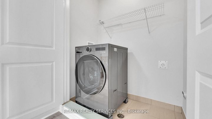 Photo 19 at 16 Soldier Street, Northwest Brampton, Brampton