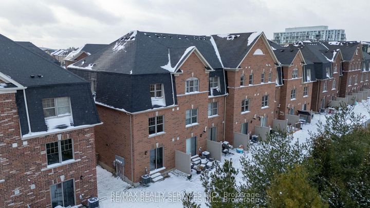 Photo 23 at 16 Soldier Street, Northwest Brampton, Brampton