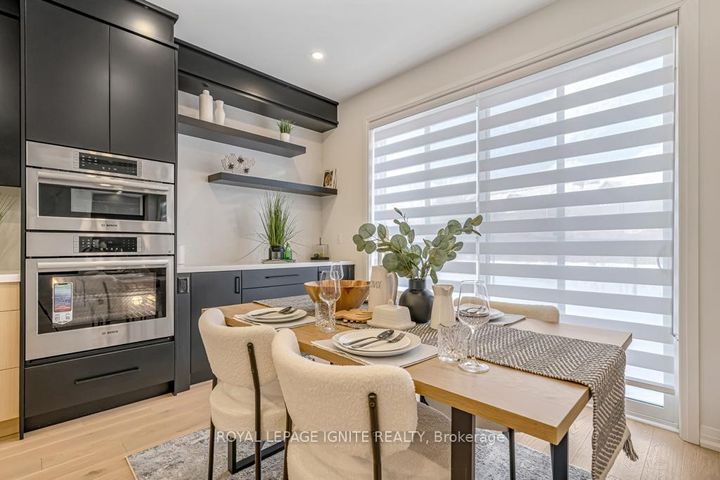 Photo 10 at 1160 Skyridge Boulevard, Rural Pickering, Pickering