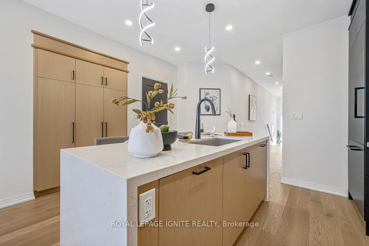 Photo 12 at 1160 Skyridge Boulevard, Rural Pickering, Pickering