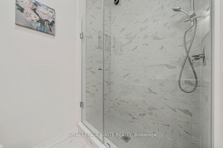 Photo 37 at 1160 Skyridge Boulevard, Rural Pickering, Pickering