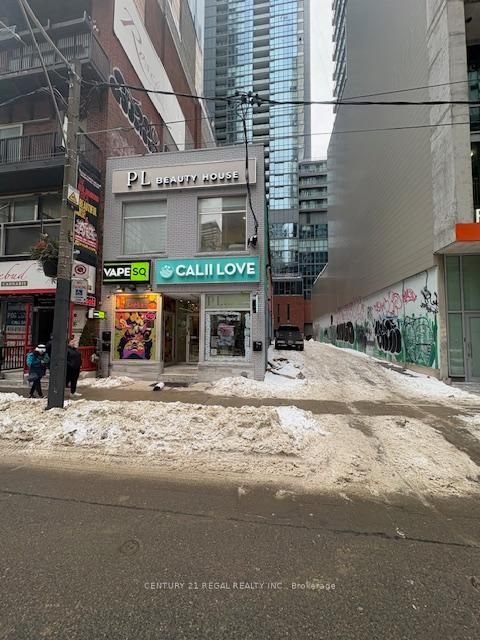 Photo 1 at 367 King Street W, Waterfront Communities C1, Toronto