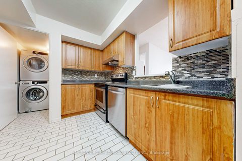 Photo 8 at 307 - 330 Mccowan Road, Eglinton East, Toronto