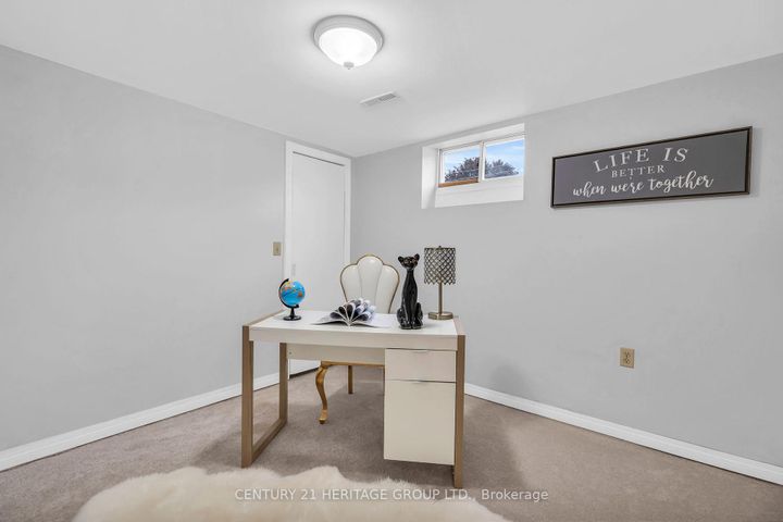 Photo 21 at 53 Wilstead Drive, Central Newmarket, Newmarket