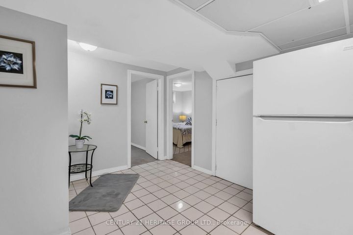 Photo 24 at 53 Wilstead Drive, Central Newmarket, Newmarket