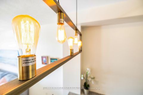 Photo 6 at 322 - 84 Aspen Springs Drive, Bowmanville, Clarington