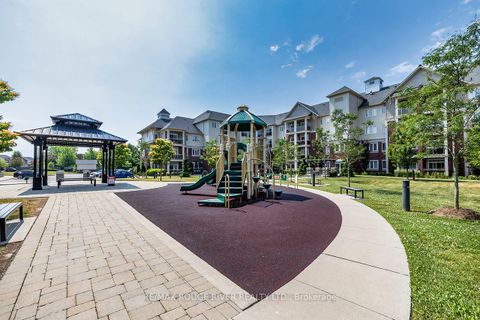 Photo 25 at 322 - 84 Aspen Springs Drive, Bowmanville, Clarington