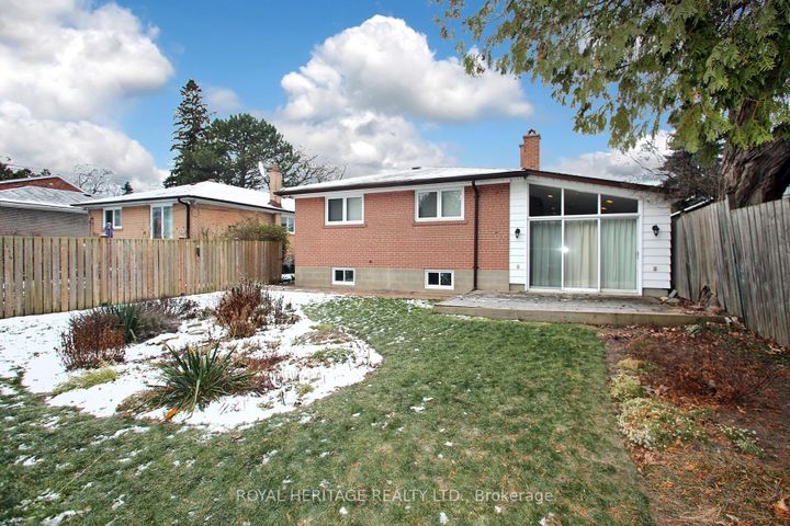 Photo 29 at 65 Bennett Road, West Hill, Toronto